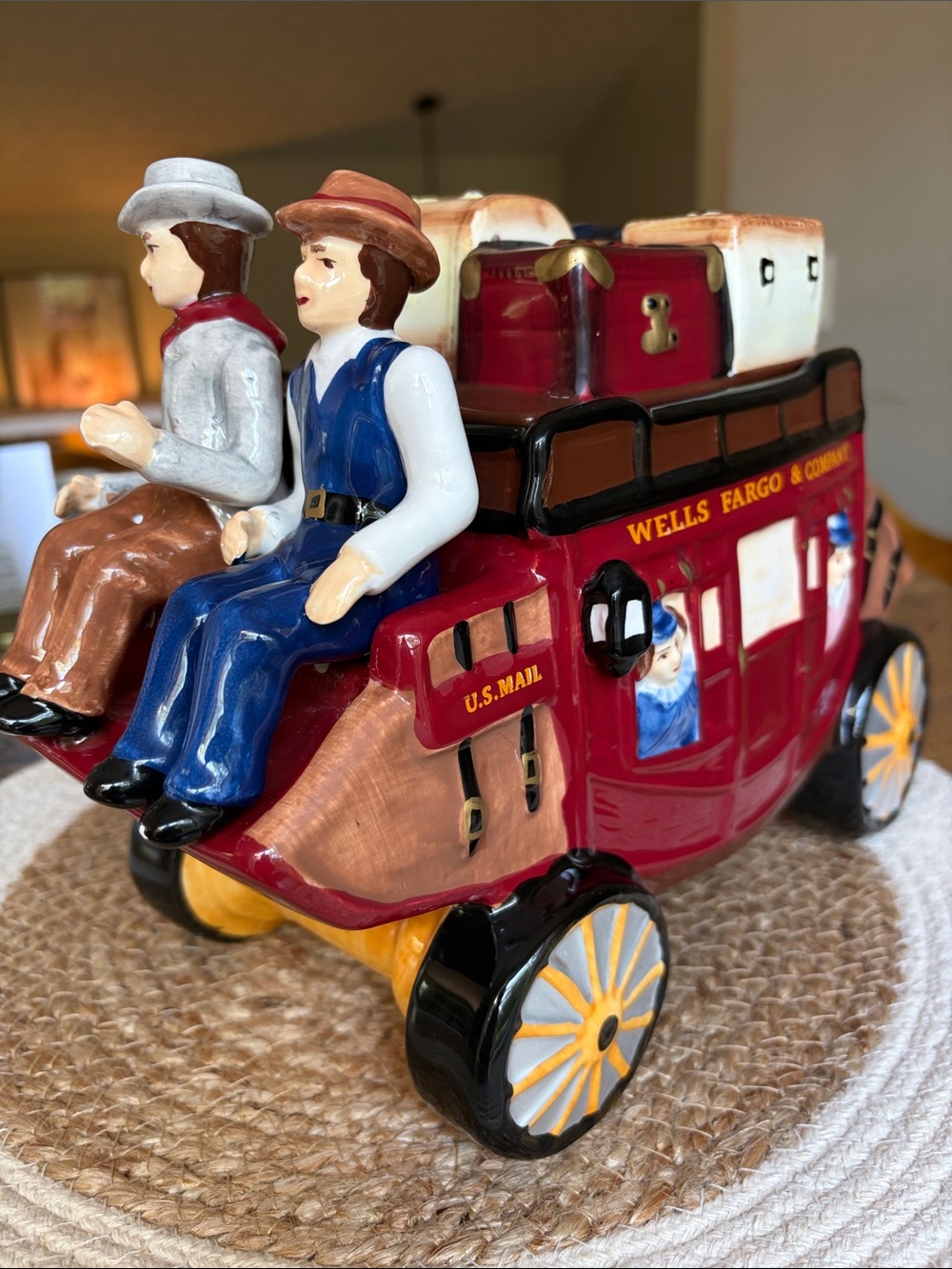 WELLS FARGO & CO. Red Stagecoach Ceramic COOKIE JAR